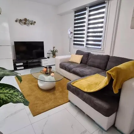 公寓 2 Schlafzimmer, Whirlpool, Sauna Und Netflix-projektor *
